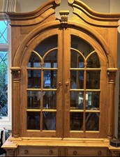 Pine Dresser