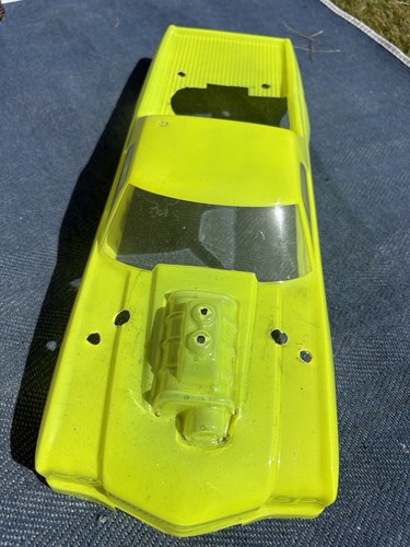 Large yellow body shell - large,