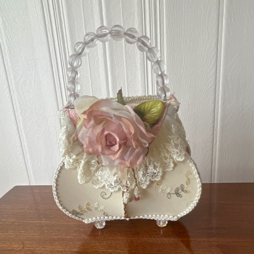 Shabby chic handbag shaped - shabby, handbag-shaped