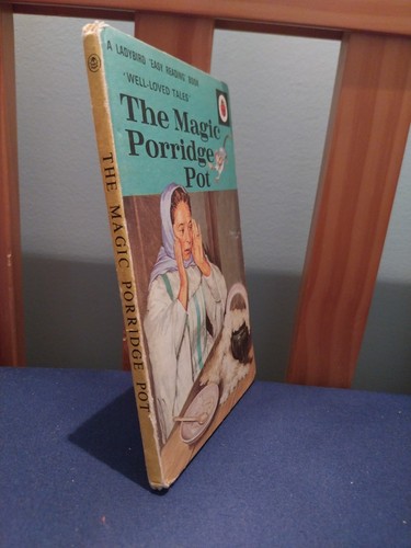 Ladybird book wlt - book, magic