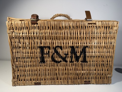Fortnum mason wicker hamper - &,