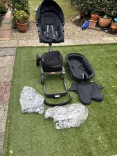 Stokke Xplory v5, Black  with Carry Cot and rain covers Pushchair / stroller 