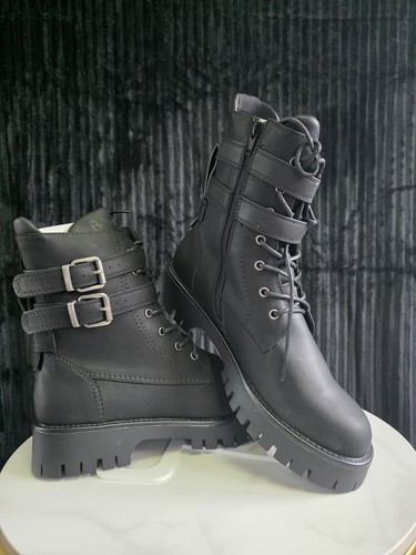 Bench black boots - size, 5