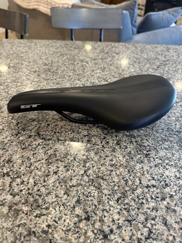 Bmx seat new black - bmx,