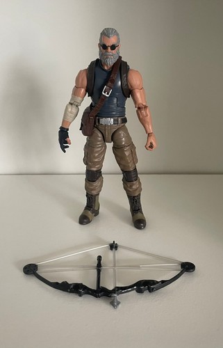 Marvel legends old man hawkeye - man,