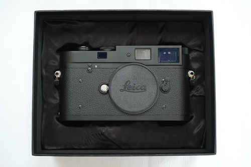 Leica black - m-a,