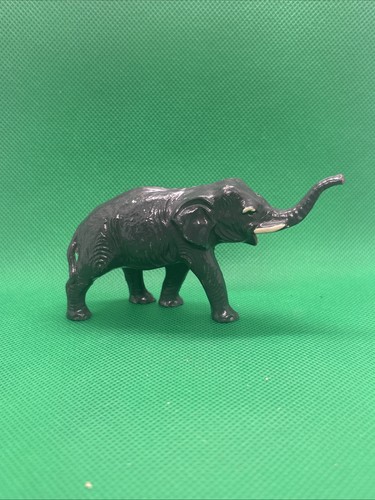 Britains similar elephant - britains, similar,
