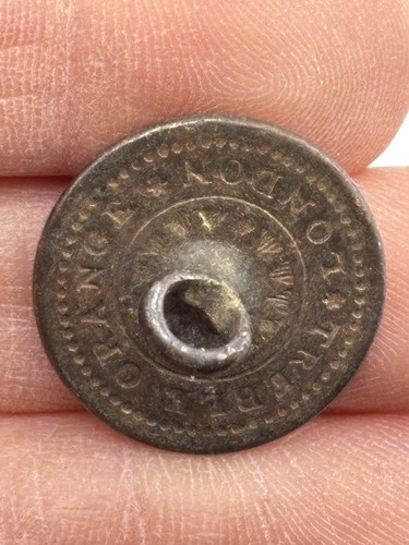 Antique livery button omega - antique,
