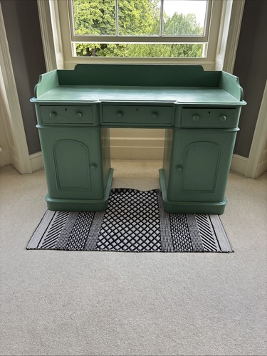 Antique victorian pedestal - victorian,