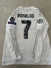Cristiano Ronaldo Hand Signed