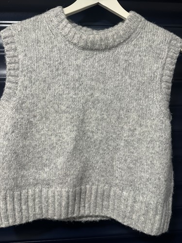 Primark grey vest - primark, pullover