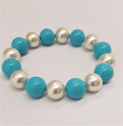 Coloured beads and creamy