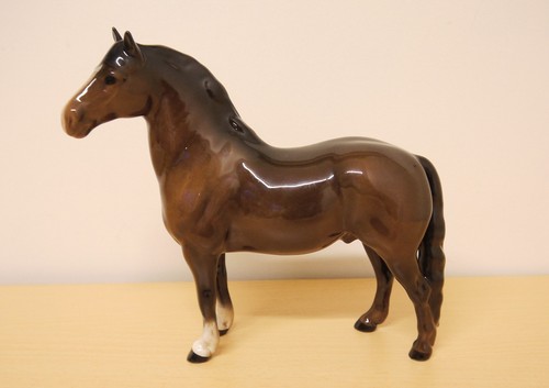 Beswick welsh cob 1793 - cob",