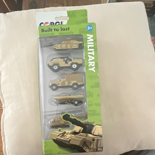 Corgi military vehicle pack - military, 5
