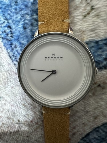 Vgc skagen silver watch with - silver,
