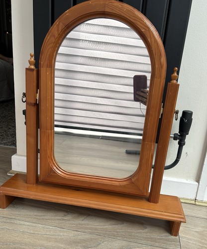 Vintage rustic solid vanity - rustic,
