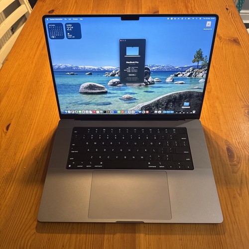 Macbook pro 2023 - 16, m2