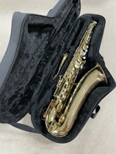 Buescher ‘Big b’ vintage Tenor Saxophone 1943 And Gator Case