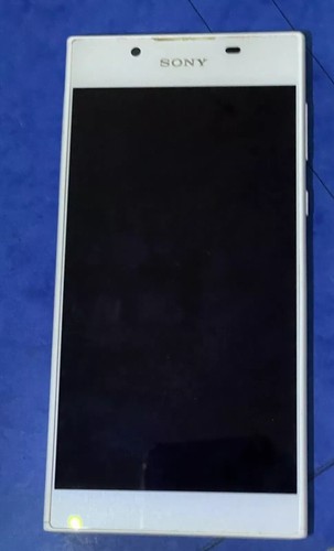 2017 white sony - sony, l1
