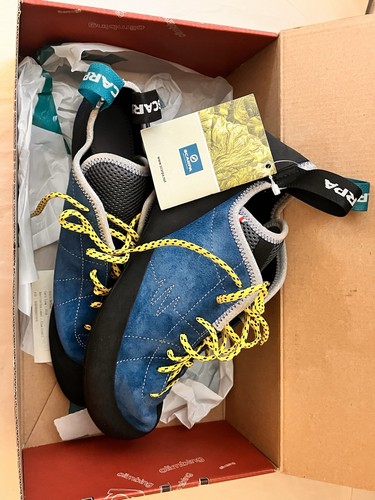 New scarpa helix hyper - new,