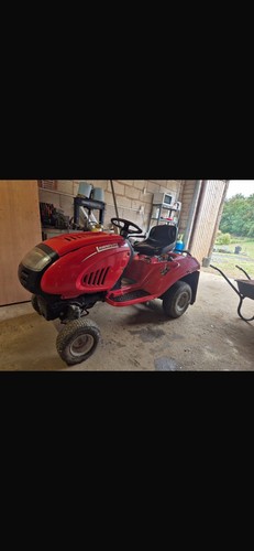 Sit mower cutting bed - on,