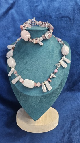 Gemstone jewellery rose - ,
