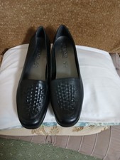 Ladies shoes ‘ footglove ‘