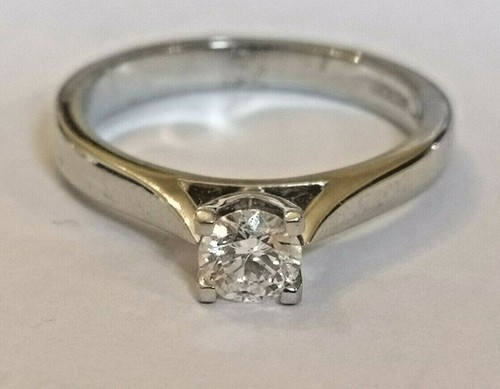 Diamond solitaire ring 35 - solitaire,