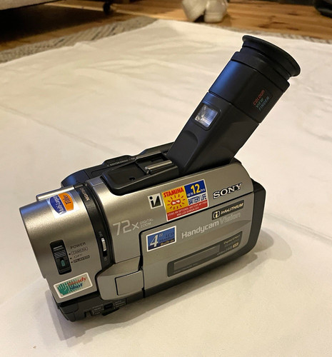 Sony handycam vision hi8 - sony,