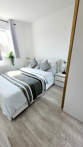White and gold bedroom - white,