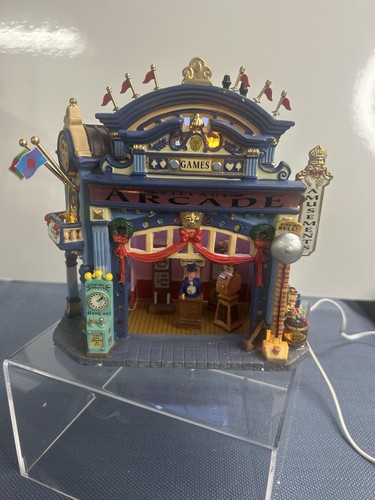 Lemax the village arcade - lemax,