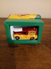 CORGI SHOWMANS 06601 CARTERS ADVANCE PUBLICITY VAN 1:50 FREE POSTAGE