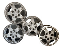 Mitsubishi Pajero wheel alloy