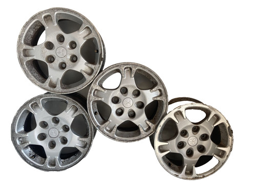 Mitsubishi pajero wheel alloy - mitsubishi,