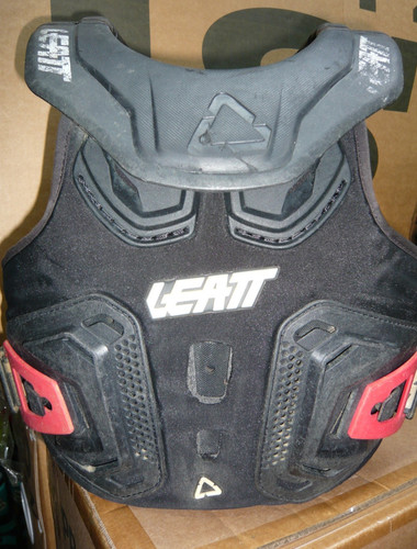 Leatt fusion body armour - armour, &