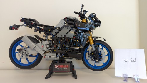 Lego technic yamaha 10 sp - technic:, mt-10