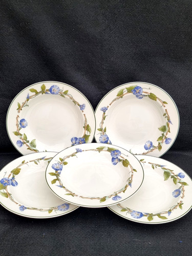 Wedgwood blue delphi - x,
