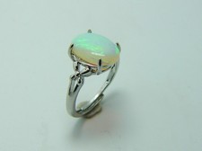 3.9ct TRANSLUCENT AUSTRALIAN