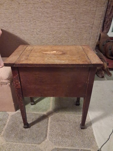 Oak sewing table box - /,