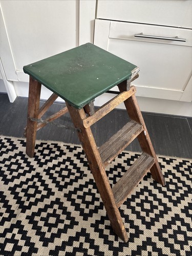 Vintage wooden steps ladder - wooden,