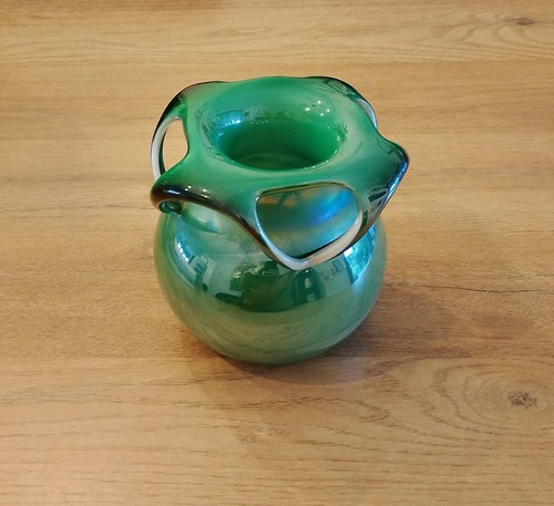 Italian glass vase known for - glass,