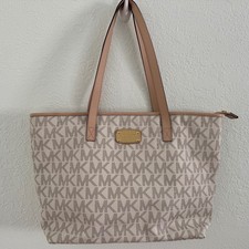 Michael Kors MK Jet Set Tote