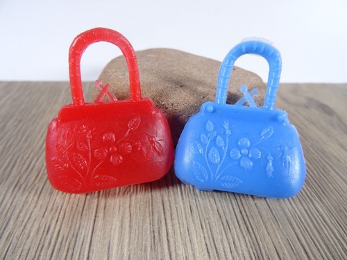 Vintage accessories for barbie - accessories,
