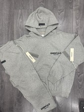 Essential SS22 - Dark Oatmeal