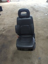MITSUBISHI SHOGUN PAJERO MK 2 FRONT PASSENGER SEAT GREY LEATHER (S14)