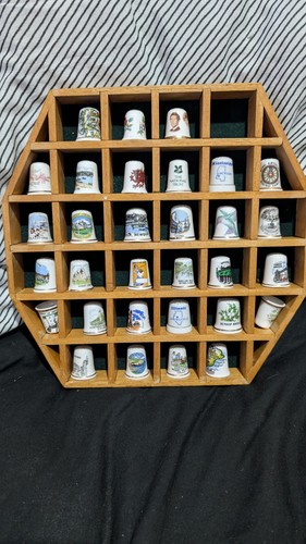 Collection thimbles - of,