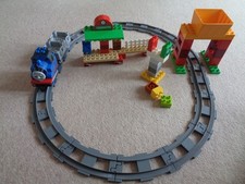 duplo thomas load and carry tidmouth train set with train