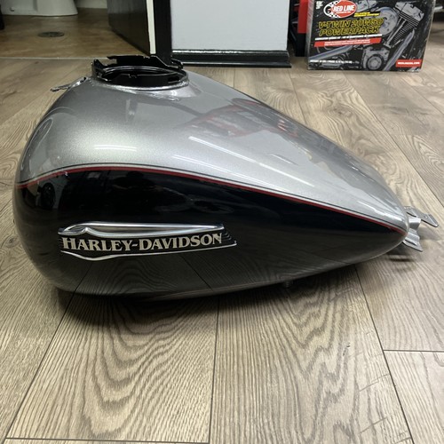 Harley davidson oem touring - harley,