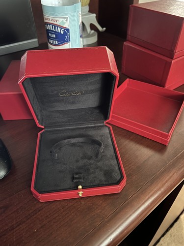 Empty cartier love - empty,
