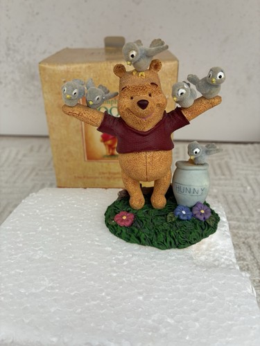 Disney simply pooh figurine - simply,